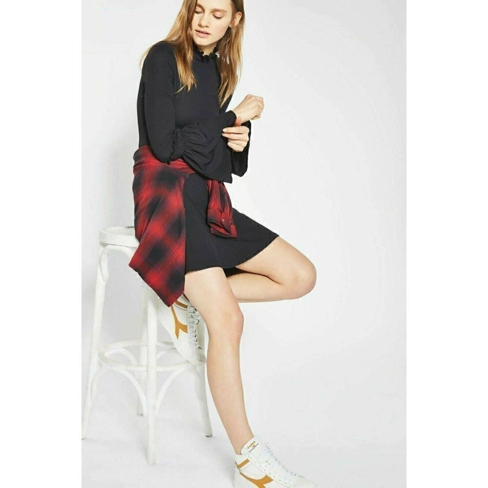 TOPSHOP Womens Black Fluted Ribbed Jersey Skater Dress Size 2 US NGB - Picture 4 of 12